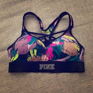 Vs sports bra